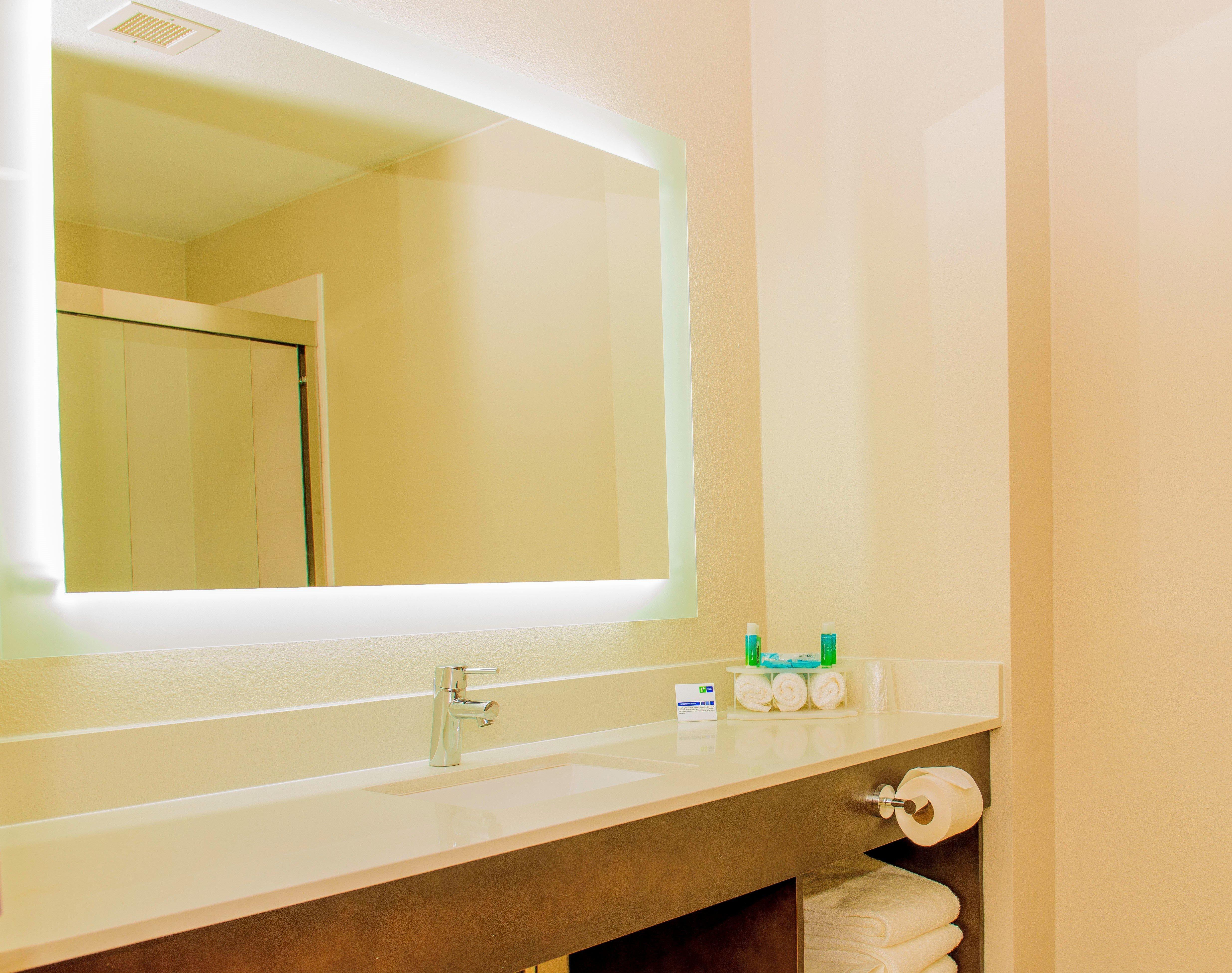 Holiday Inn Express St. Petersburg North / I-275 By Ihg Extérieur photo